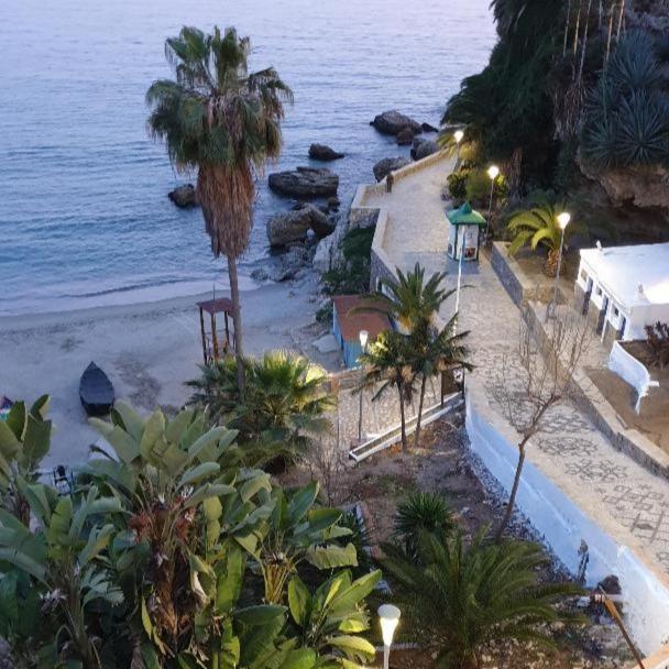 Romantic White Villa -Private Pool نيرخا المظهر الخارجي الصورة