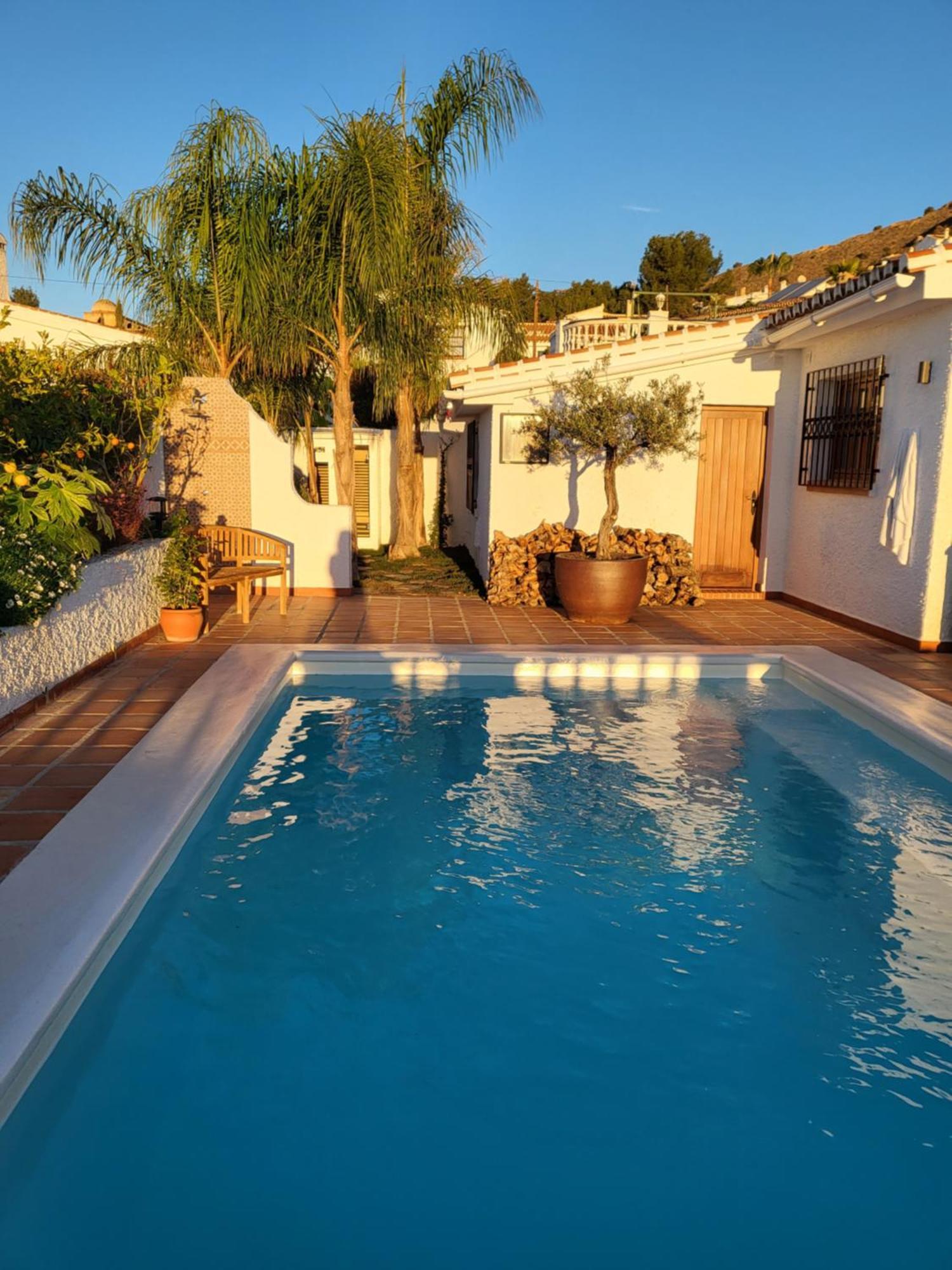 Romantic White Villa -Private Pool نيرخا المظهر الخارجي الصورة